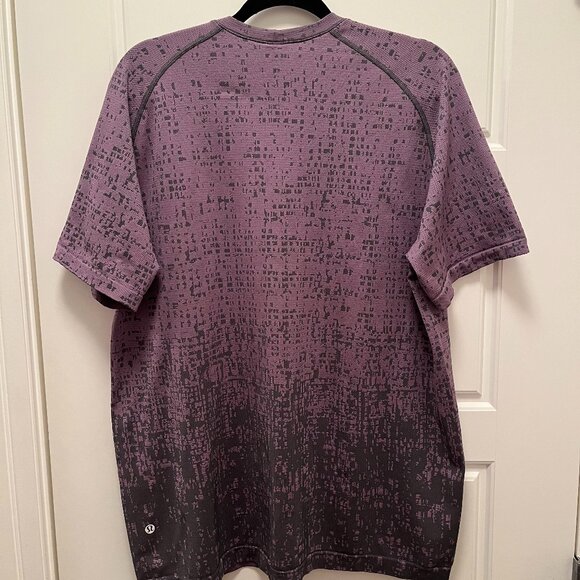 Lululemon Purple Gradient Tech T-Shirt - Picture 1 of 4